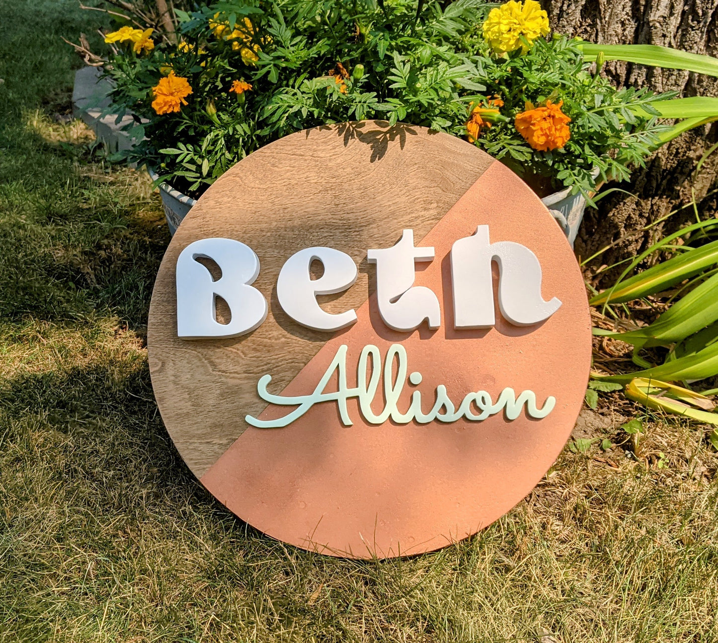 Half dip circle name sign