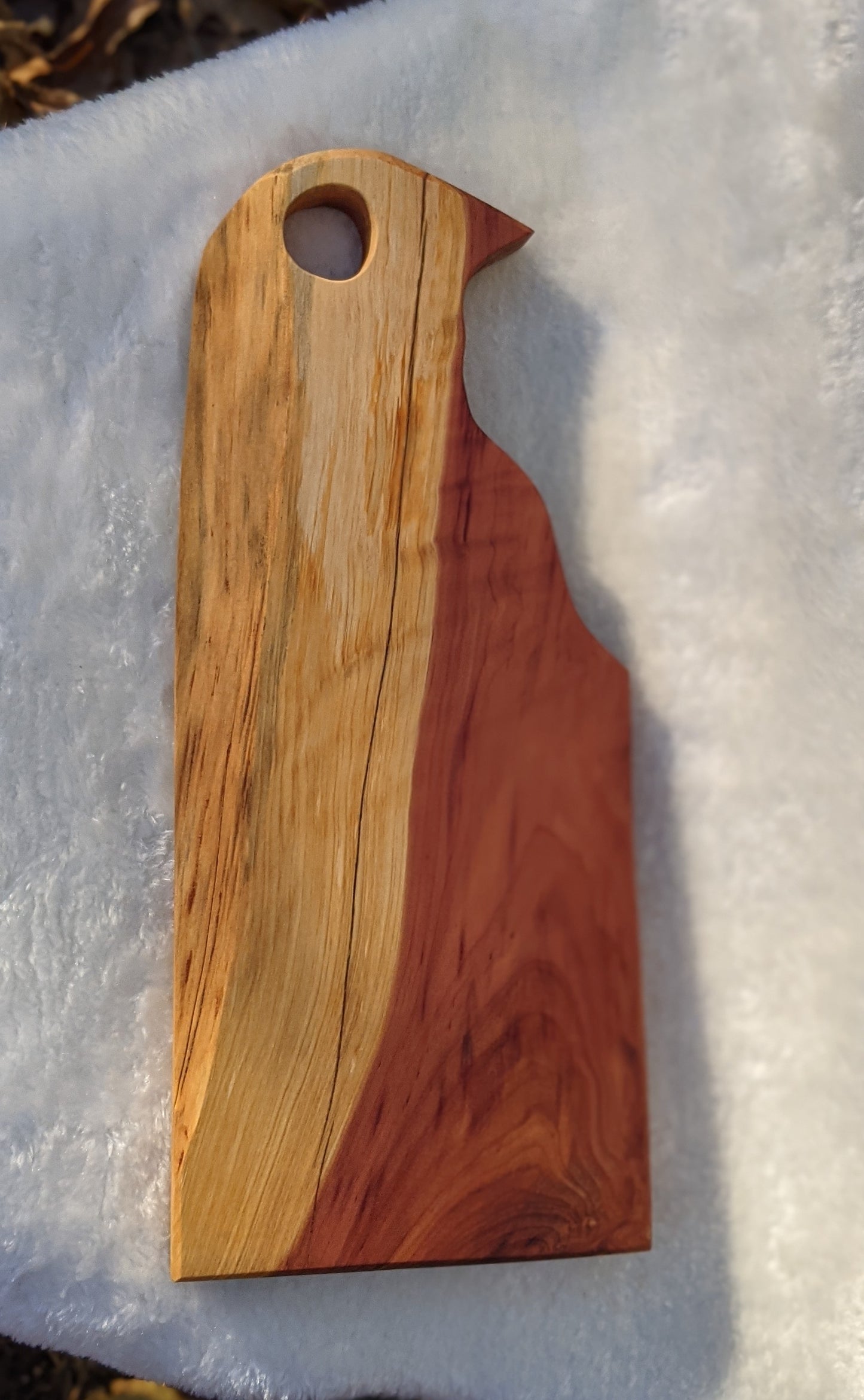 Live Edge Slim Cedar Bird Charcuterie Board