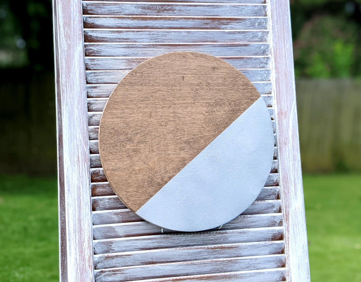 Modern half dip circles
